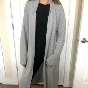 Extra long sweater- Kenneth Cole Reaction
